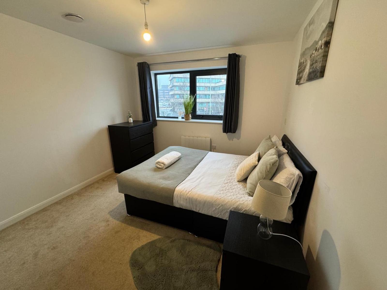 6 Belvedere Residence Wolverhampton Esterno foto